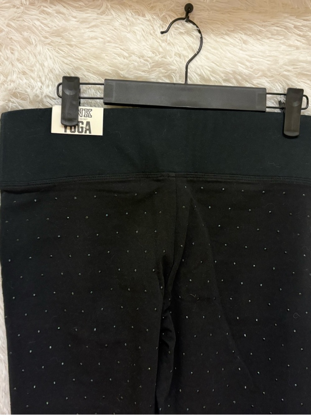 PINK Victoria's Secret Black All Over Rhinestone NWT Leggings | Size Medium π€β¨ - Picture 15 of 17